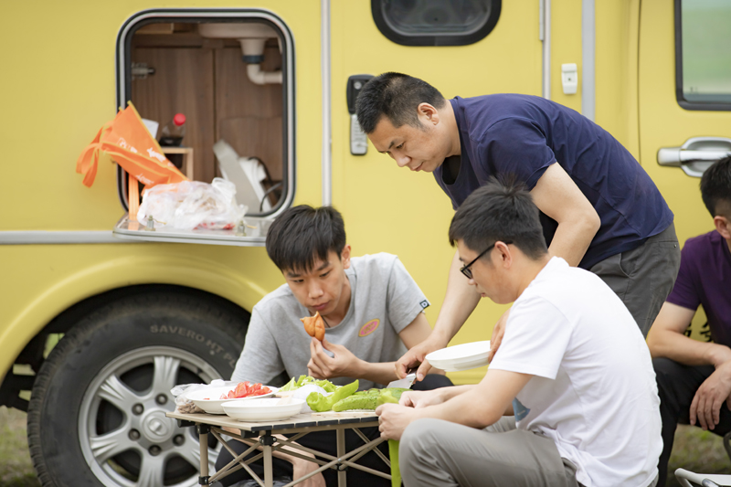 房車旅行的誘惑，你還有多久到達(dá)